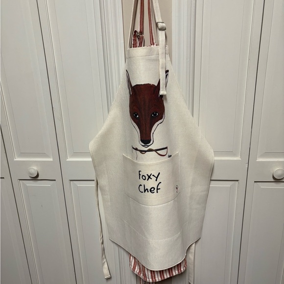 Foxy Chef Apron with Fox Design NWOT - Picture 5 of 5